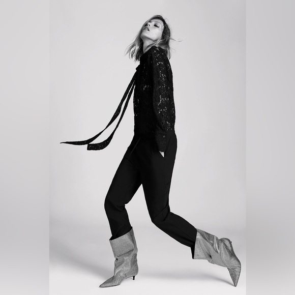 Zara Black Lace Long Sleeve Blouse w/NeckTie - Size Large - NWT